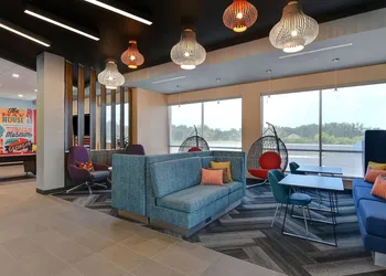Tru By Hilton Macon North, GA hotel thumbnail 5