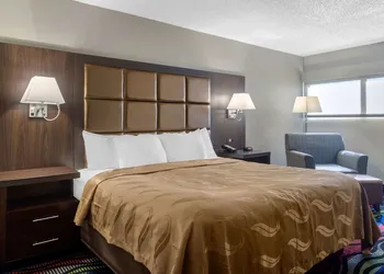 Quality Inn Cookeville hotel thumbnail 6