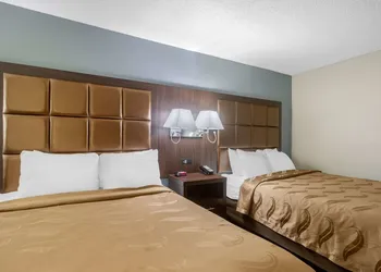 Quality Inn Cookeville hotel thumbnail 7