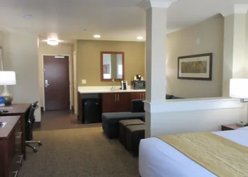 Comfort Inn & Suites Coeur d'Alene hotel thumbnail 4