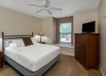 Los Lagos at Hot Springs Village a Ramada by Wyndham hotel thumbnail 2