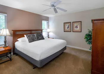 Los Lagos at Hot Springs Village a Ramada by Wyndham hotel thumbnail 4
