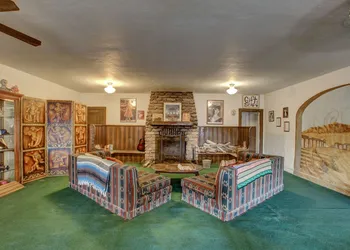 Amargosa Opera House hotel thumbnail 3