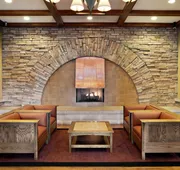 DoubleTree by Hilton Libertyville - Mundelein hotel detail image 3