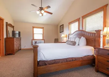 The Lodges at Table Rock Lake hotel thumbnail 4