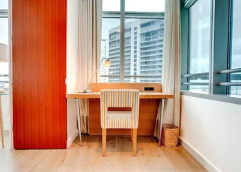 AKA Miami Brickell - Residence hotel thumbnail 8