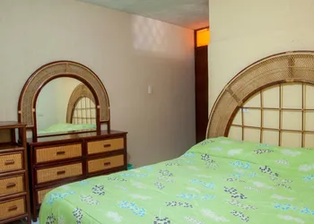 Hotel y Suites Continental hotel thumbnail 4