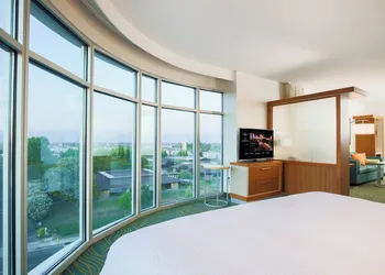 SpringHill Suites by Marriott San Jose Airport hotel thumbnail 6