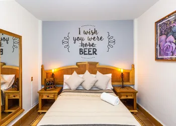 Mala Vecindad Beer Hotel hotel thumbnail 8