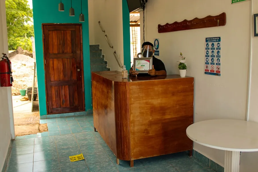 El Mirador hotel detail image 2