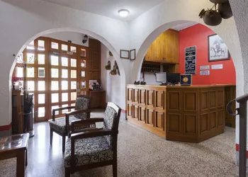 Hotel Posada El Cid hotel thumbnail 2
