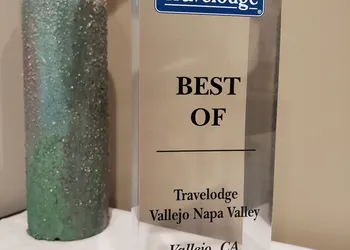 Vallejo Inn hotel thumbnail 2