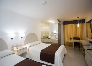 Hotel Plaza Caribe hotel thumbnail 6