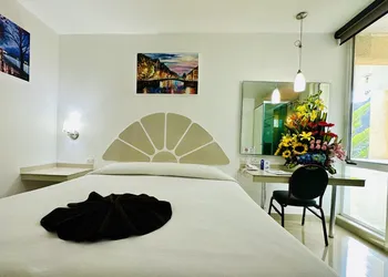Hotel Plaza Caribe hotel thumbnail 8