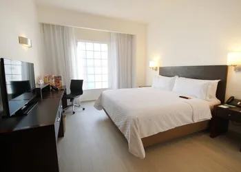 Fiesta Inn Express Ciudad Obregón hotel thumbnail 8