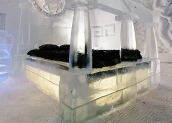 Hôtel de Glace hotel thumbnail 7
