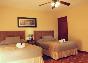 Hotel Parador Vernal hotel thumbnail 2