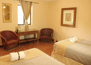 Hotel Parador Vernal hotel thumbnail 4