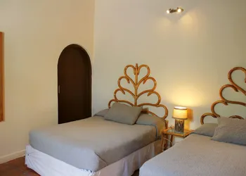 Hotel Parador Vernal hotel thumbnail 8