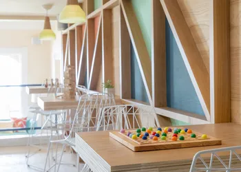 Summercamp hotel thumbnail 3