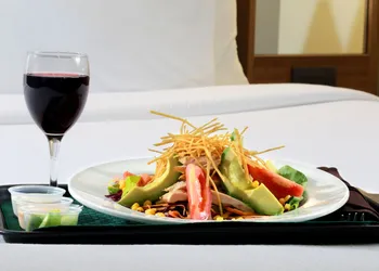 Courtyard by Marriott Monterrey Airport hotel thumbnail 8