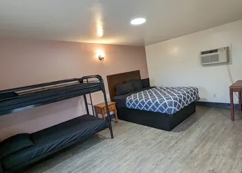 Portland Value Inn hotel thumbnail 8