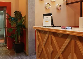 Hotel de la Paz hotel thumbnail 2
