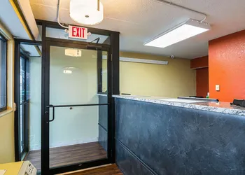 Econo Lodge South Holland - Chicago Southland hotel thumbnail 3