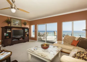 Admirals Quarters by Wyndham Vacation Rentals hotel thumbnail 7