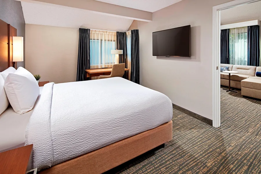 Residence Inn by Marriott Manhattan Beach hotel detail image 6