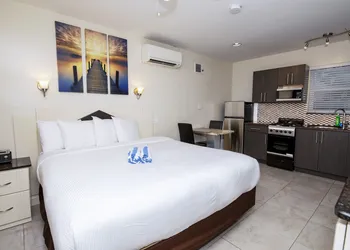 Caribbean Resort by the Ocean hotel thumbnail 3