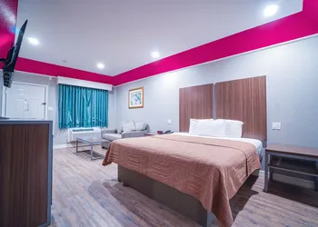 Hotel Bliss Kemah hotel thumbnail 7