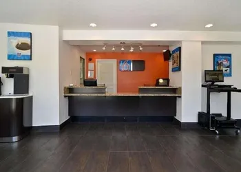Motel 6 Fairfield, CA - Napa Valley hotel thumbnail 2