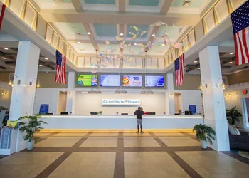 Grand Palms Resort hotel thumbnail 2
