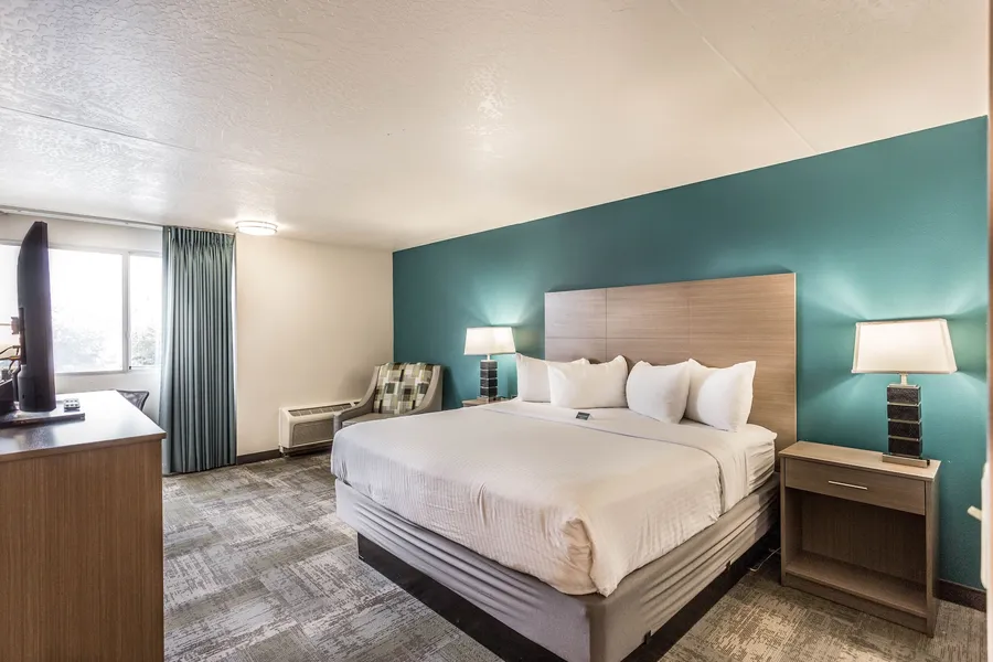 EverSpring Inn & Suites hotel detail image 6