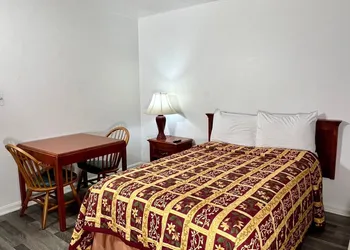 Village Inn hotel thumbnail 7