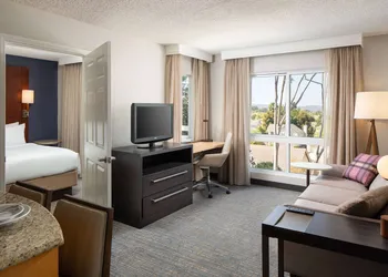 Sonesta ES Suites Carmel Mountain – San Diego hotel thumbnail 4