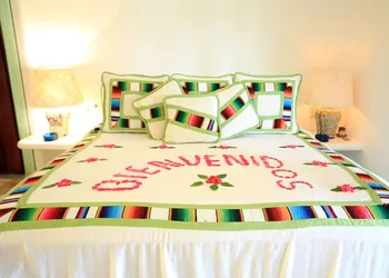 Las Alamandas hotel thumbnail 6