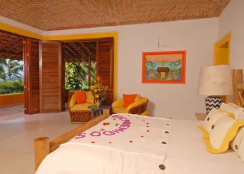 Las Alamandas hotel thumbnail 8
