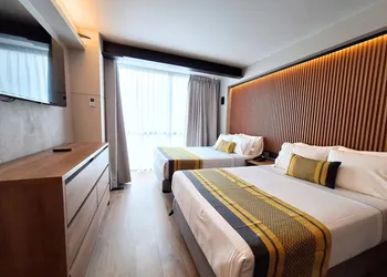 Hotel Block Suites hotel thumbnail 8