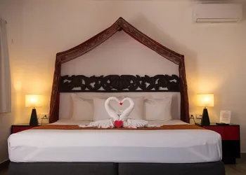 Ocean Zen Suites on 5th Avenue - Adults Only hotel thumbnail 6