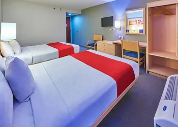 City Express by Marriott Saltillo Sur hotel thumbnail 8