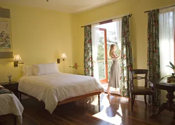 Hawaii Island Retreat hotel thumbnail 7