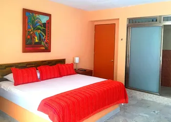 Hotel Versalles Suites hotel thumbnail 6