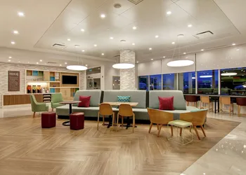 Home2 Suites by Hilton Montreal Dorval hotel thumbnail 3