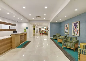 Home2 Suites by Hilton Montreal Dorval hotel thumbnail 4