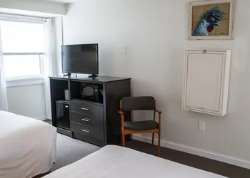 Clear River Inn hotel thumbnail 4