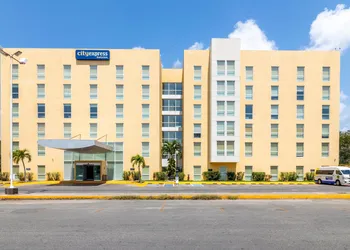 City Express by Marriott Chetumal hotel thumbnail 7