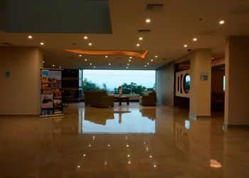 Holiday Inn Express Cabo San Lucas by IHG hotel thumbnail 2