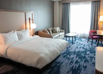 Fairfield Inn & Suites by Marriott Davenport Quad Cities hotel thumbnail 5